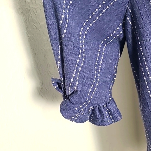 W5 Blue Chambray Top with White Dotted Stripes, Size 1X, NWT - Picture 4 of 10